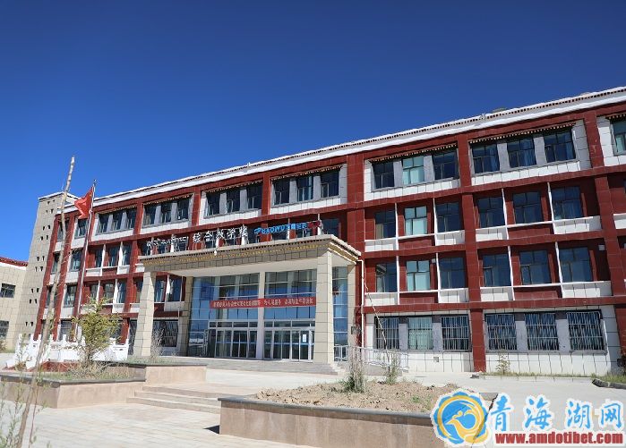 互敬互爱 构建和谐校园